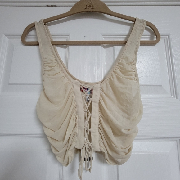 Urban Outfitters Beige Lace-Up Crop Top - Picture 2 of 11